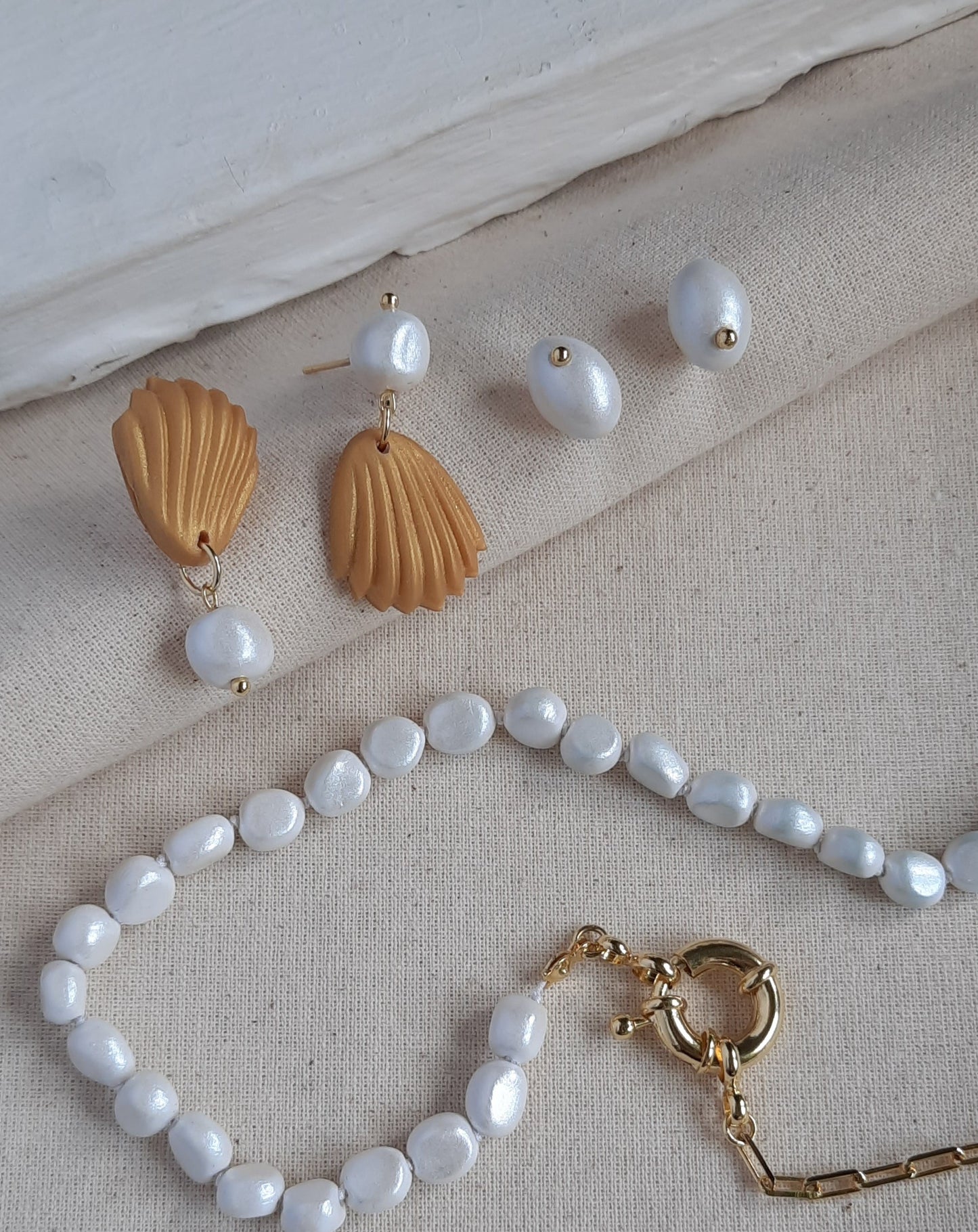 Aros Serena Conchita Asimétricos