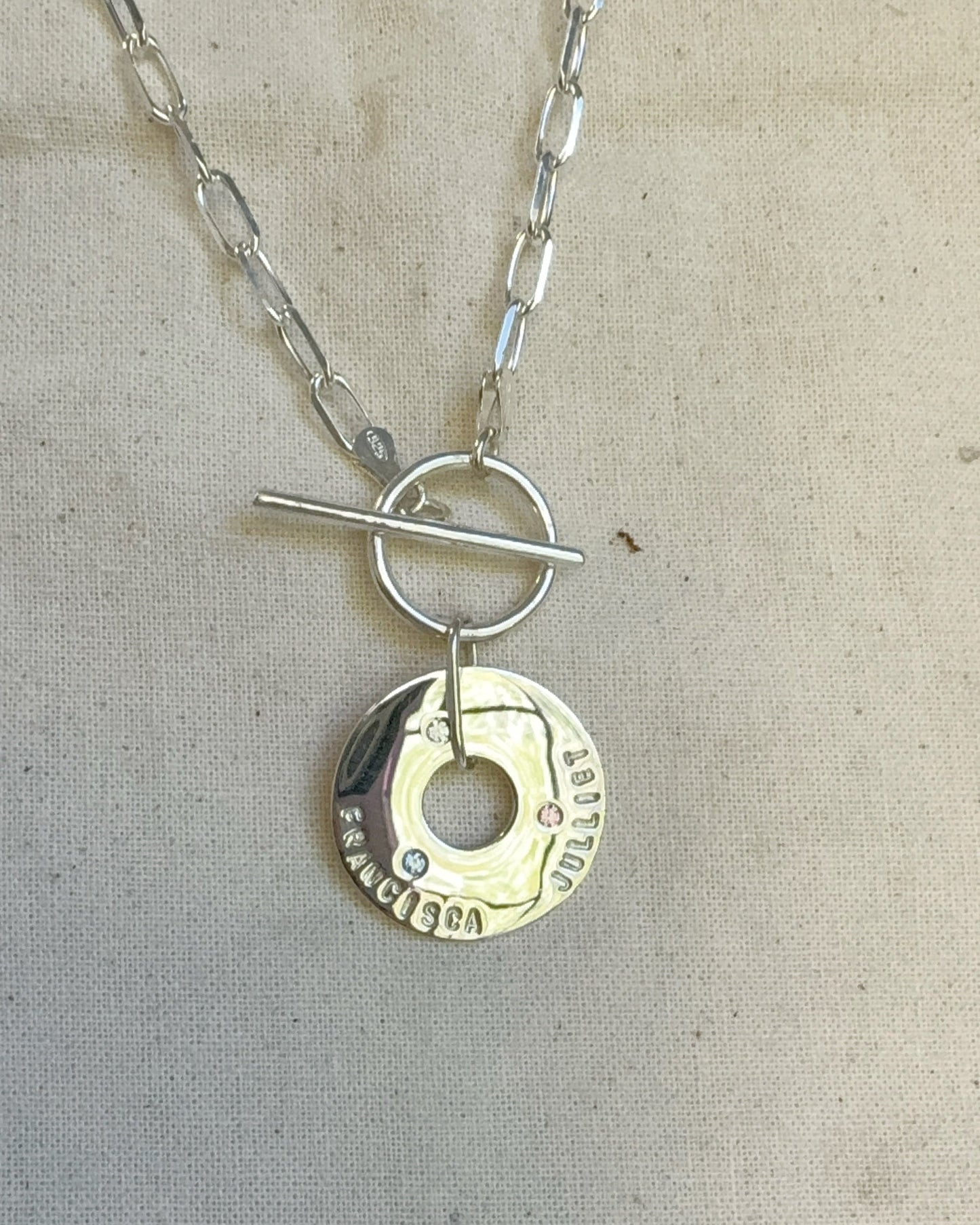 Collar Eslabones con Medalla Personalizable Leonor