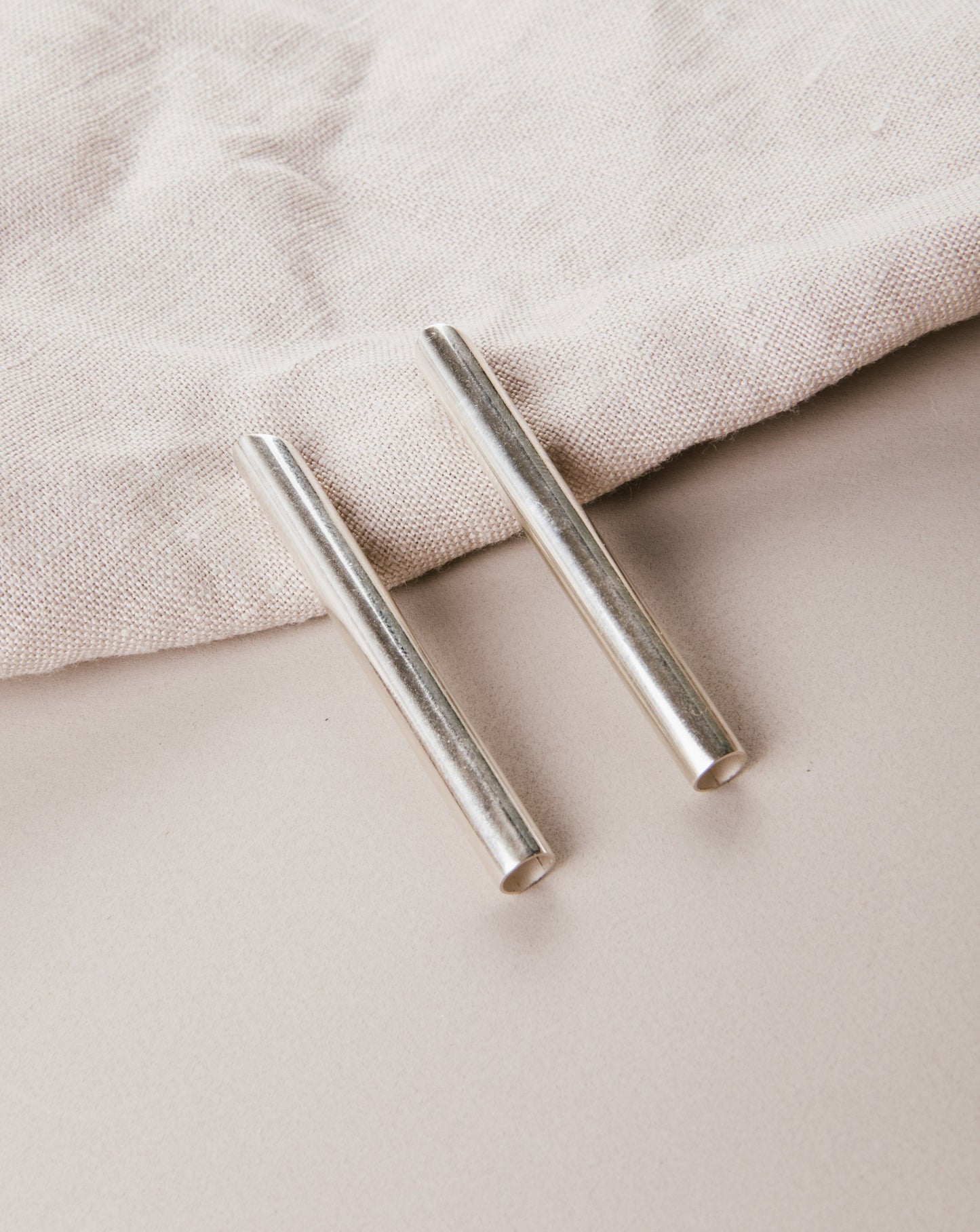 Aros De Plata En Forma De Tubo - Elisa