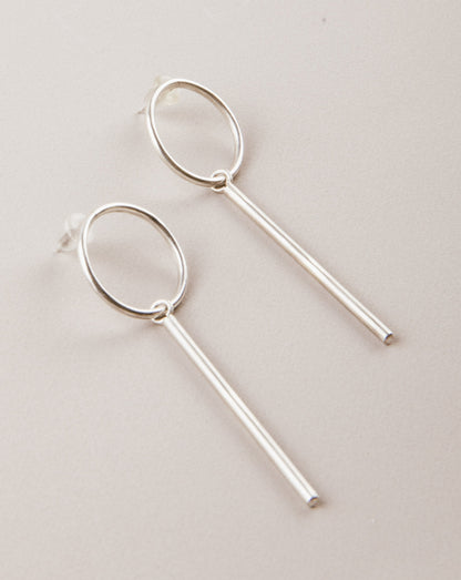 Aros De Plata Con Argolla Y Colgante Alargado - Nina