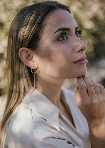 Aros De Plata Con Argolla Y Colgante Alargado - Nina