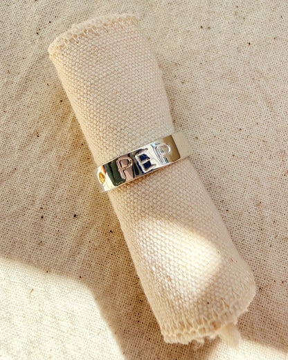 Anillo de Plata Personalizado con Piedra