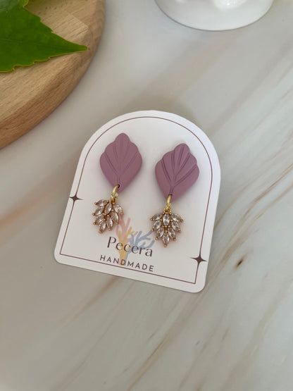 Aros Élodie Brillos