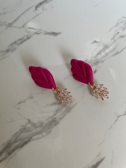 Aros Élodie Brillos