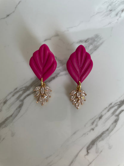 Aros Élodie Brillos