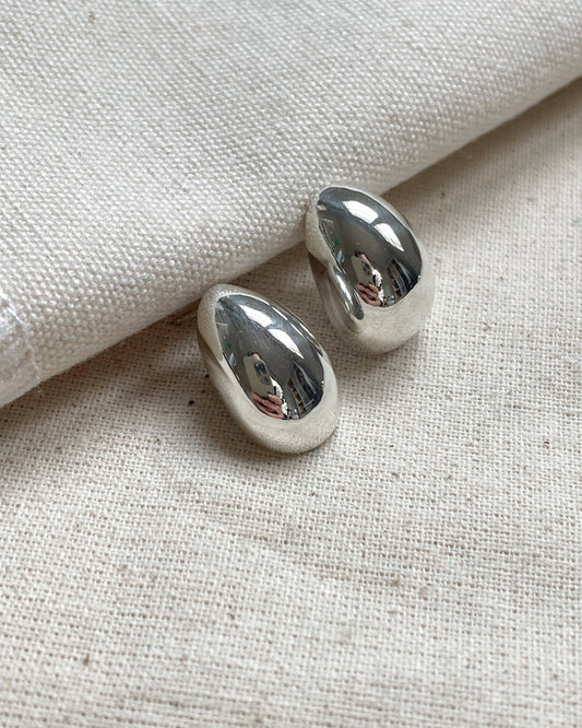 Aros De Plata Con Forma De Gota Pequeños - Frida