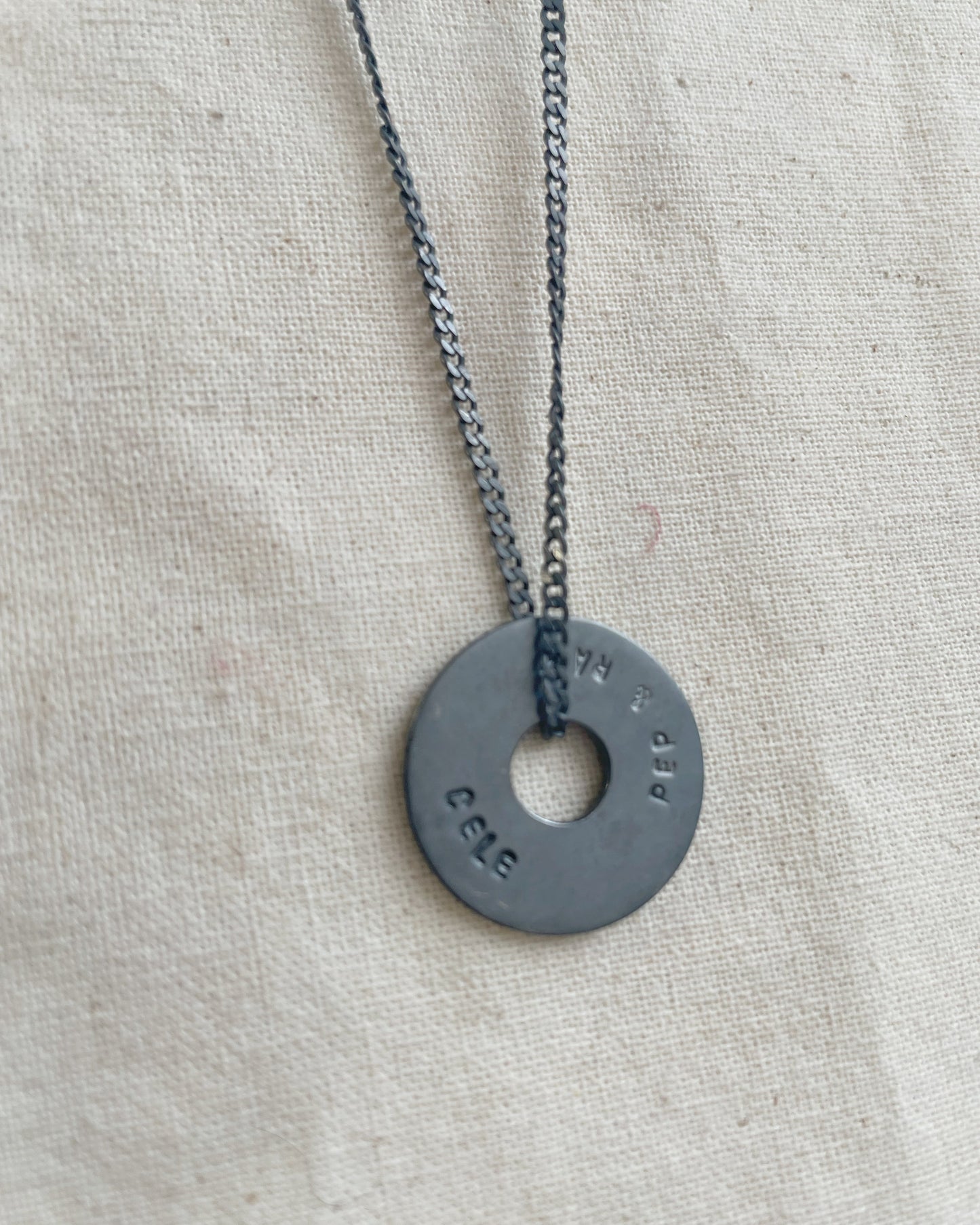 Collar Jaime Para Hombre de Plata Con Colgante Perzonalizable