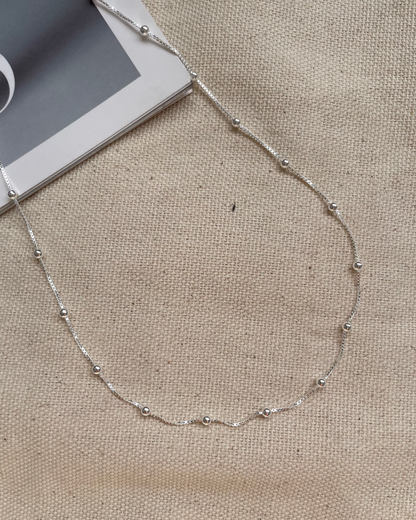 Cadena Elena con bolitas