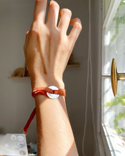 Pulsera personalizada con 3 cintas - Delfina